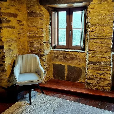 Casa Ferreira-talasnal Talasnal